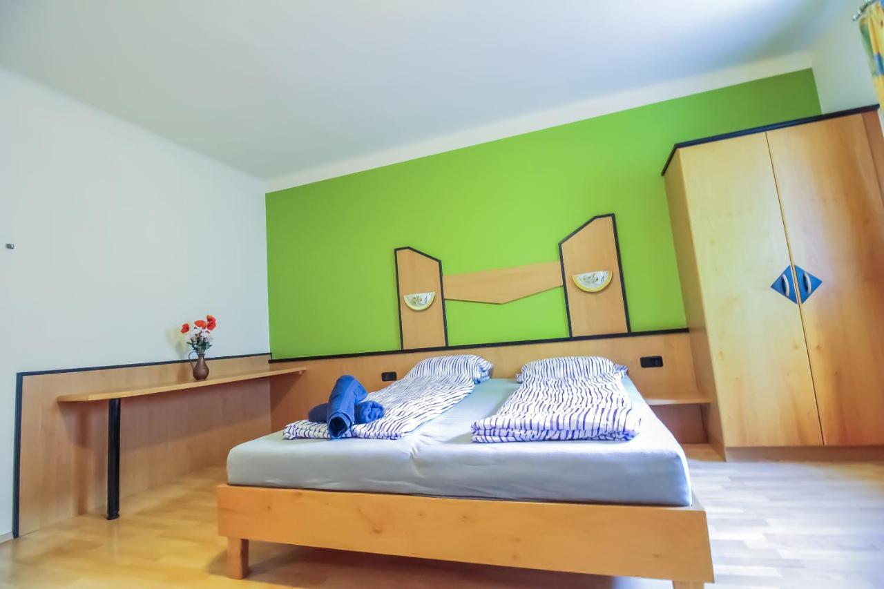Deluxe Apartment 5P Bs Vienna Exterior photo